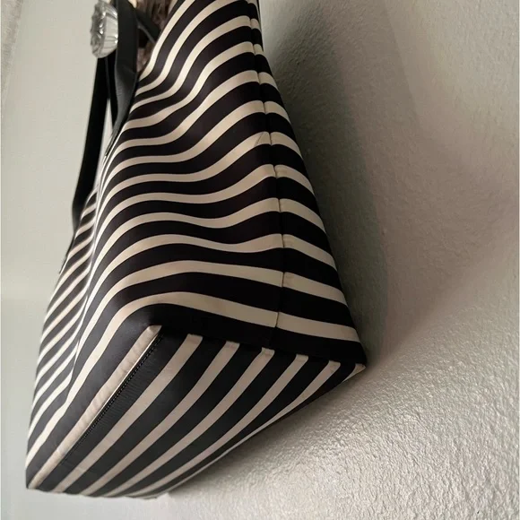 **SOLD**Kate Spade Nylon Tote Bag Black & White Striped Large Shoulderbag Purse - Picture 3 of 7